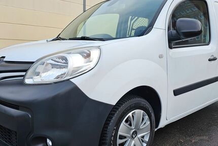 Renault Kangoo 143.964 km 5.490 &euro; Berlin 13055