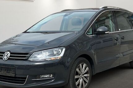 VW Sharan 158.892 km 15.699 &euro; Berlin 12681
