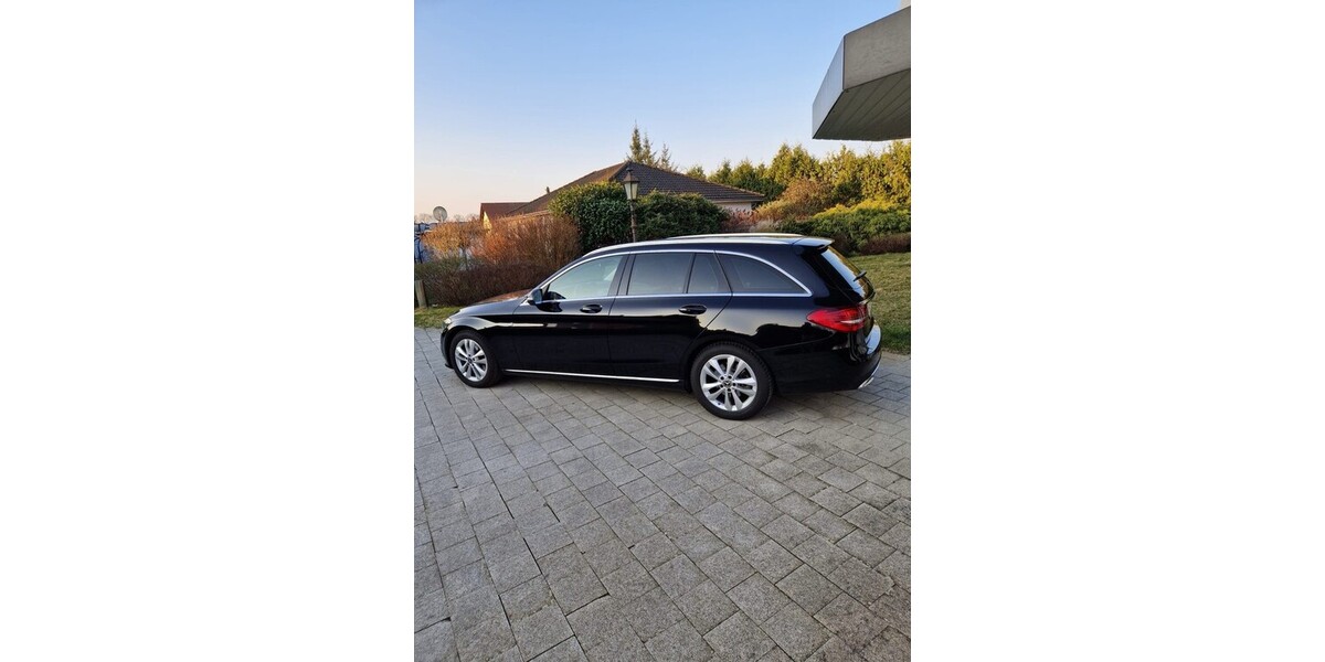 Mercedes-Benz C 200 131.000 km 18.800 € Ketzin 14669