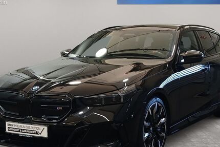 BMW i5 28.246 km 78.900 &euro; Berlin 14057