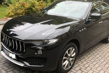 Maserati Levante 159.400 km 25.900 &euro; Berlin OT Charlottenburg 14059