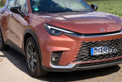 Lexus LBX 9.950 km 32.950 &euro; Berlin 12681