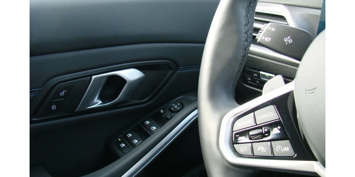 BMW 320 M-Sport xDrive ShadowLine 360º AHK LED HiFi 15.432 km 42.980 &euro; Falkensee 14612