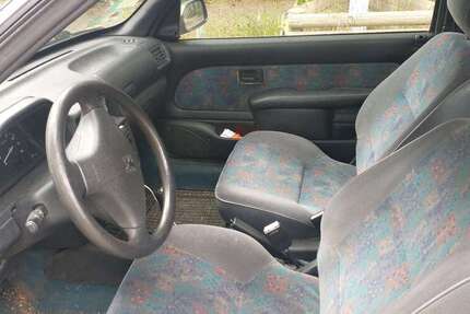 Peugeot 106 162.000 km 900 € Berlin 14163