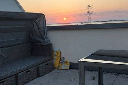 Wohnung Berlin Hellersdorf - 3 Zimmer, 64 m&sup2;, 1.071&euro; | Angebot:26358738