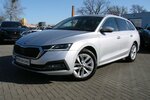 Skoda Octavia 2.0TDI Style ACC Columbus HeadUp AHK 48.103 km 25.980 &euro; Falkensee 14612
