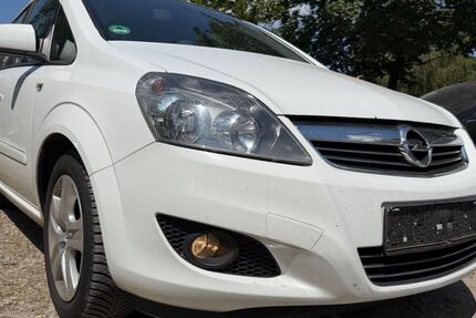Opel Zafira 134.200 km 5.990 &euro; Berlin 14167