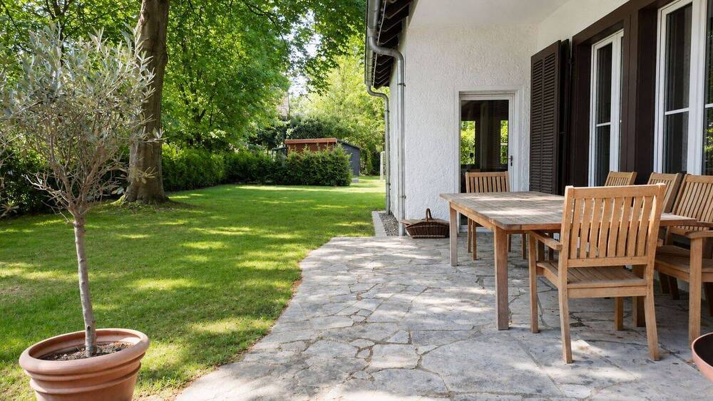 Einfamilienhaus Kleinmachnow - 9 Zimmer, 322 m&sup2;, 1.999.000&euro; | Angebot:26742027