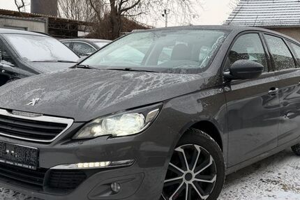 Peugeot 308 118.000 km 4.950 &euro; Berlin 10245