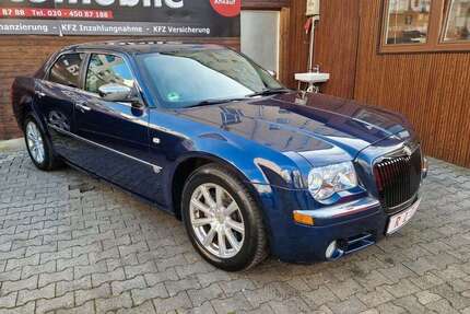 Chrysler 300C 99.500 km 7.980 &euro; Berlin 10627