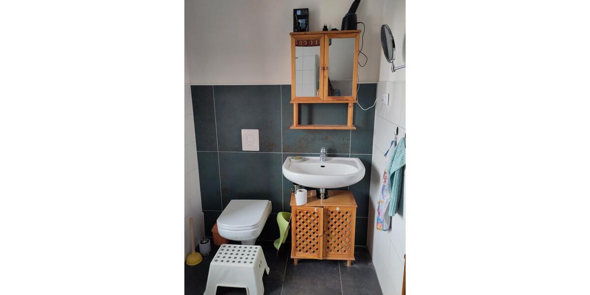 Etagenwohnung Potsdam Berliner Vorstadt - 5 Zimmer, 100 m&sup2;, 800&euro; | Angebot:26088387