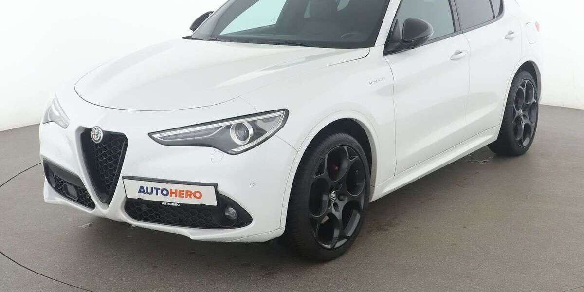 Alfa Romeo Stelvio 89.527 km 30.150 € Berlin 14059