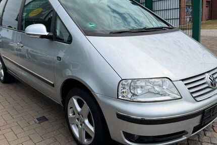 VW Sharan 180.000 km 5.350 &euro; Berlin Weißensee-Pankow 13086