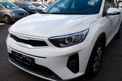 Kia Stonic 16.000 km 17.990 &euro; Berlin 12347
