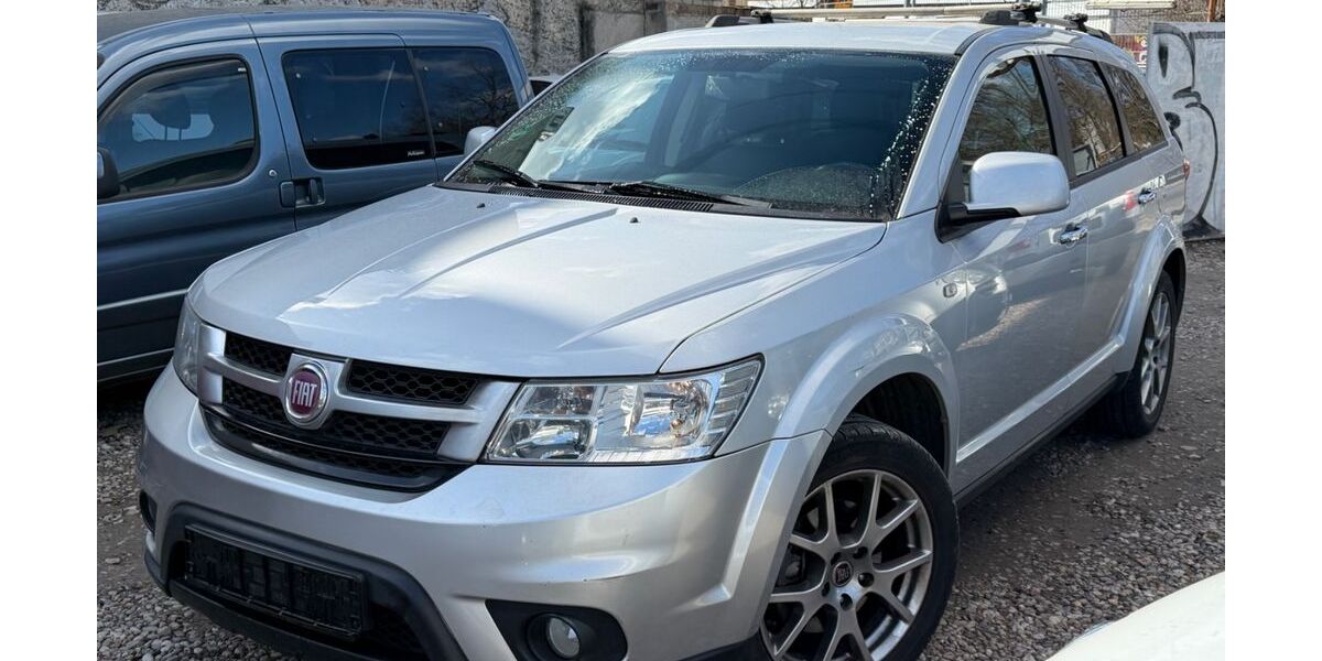 Fiat Freemont 253.000 km 4.950 &euro; Berlin 10245