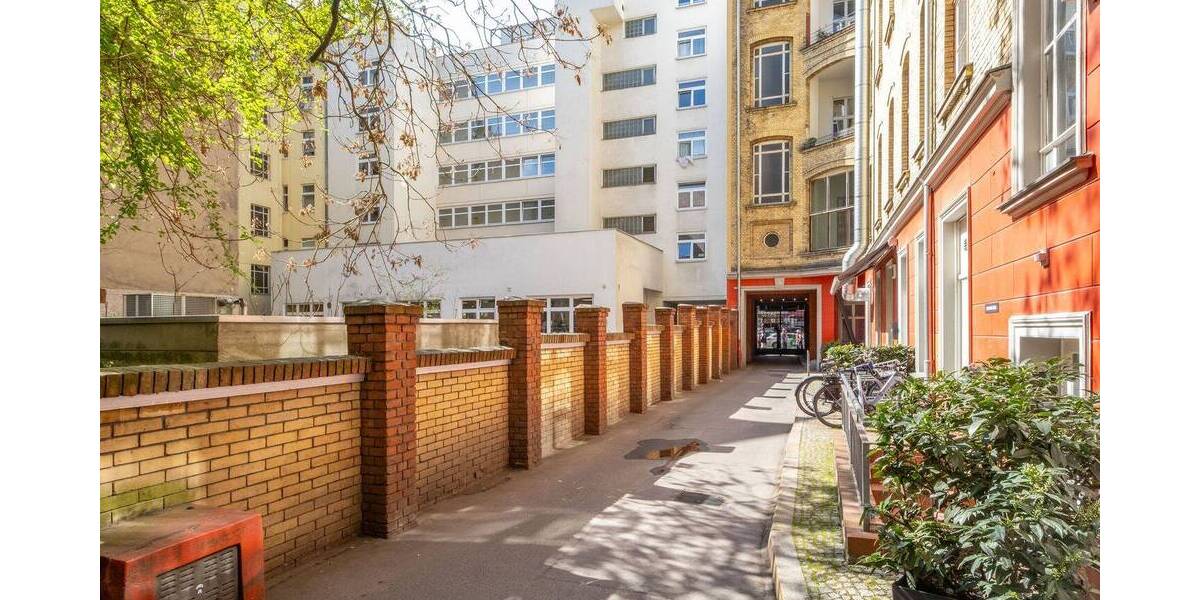 Etagenwohnung Berlin Kreuzberg - 3 Zimmer, 114 m&sup2;, 2.630&euro; | Angebot:26364129