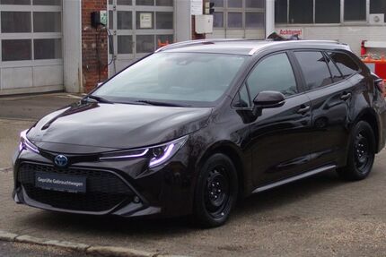 Toyota Corolla 37.698 km 22.490 &euro; Berlin 13403