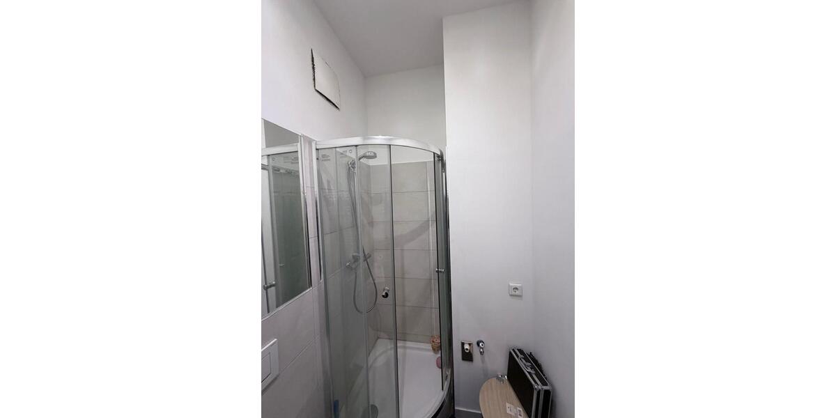 Wohnung in Potsdam (Zeppelinstraße) abzugeben – inkl. Einbauküche 1 zimmer