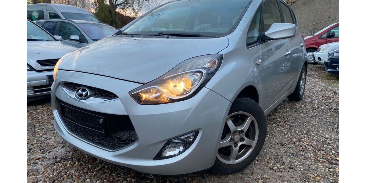 Hyundai ix20 150.000 km 5.950 &euro; Berlin 10245
