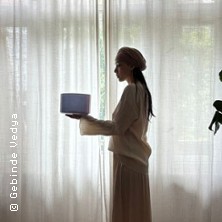 Soundmeditation mit Crystalsingingbowls | Yoga Sky Berlin 01.11.2025 Yoga Sky Berlin