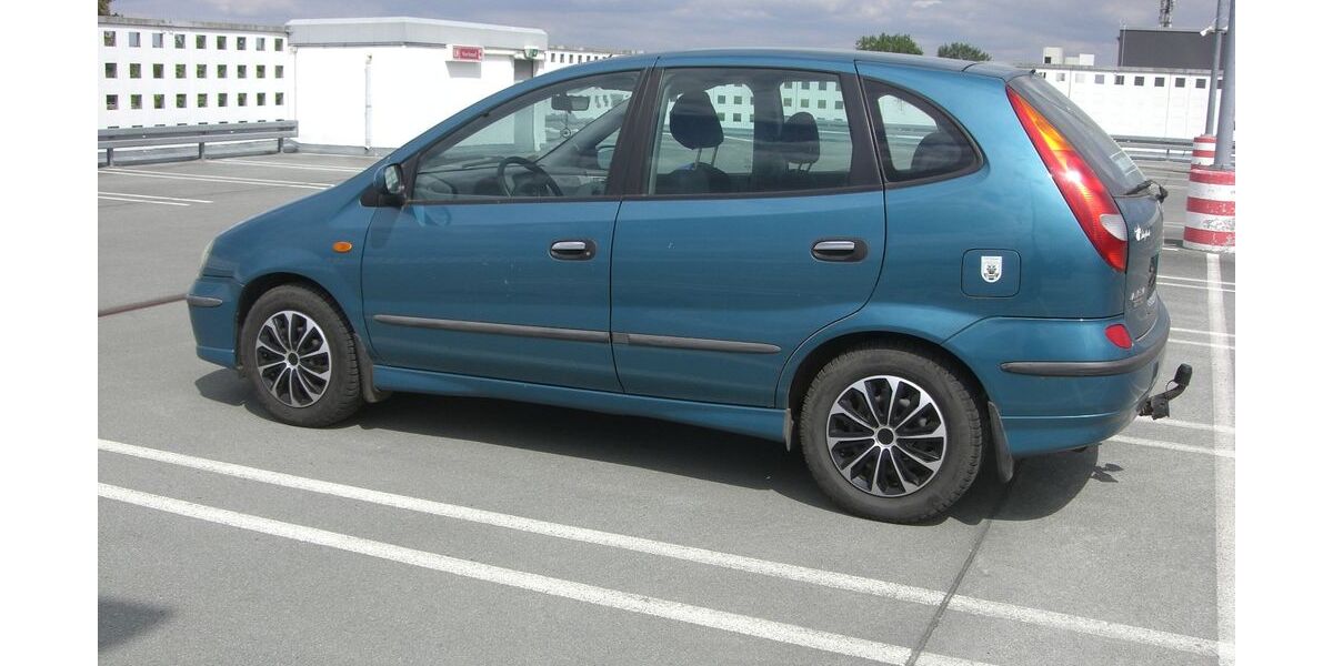 Nissan Almera Tino 126.100 km 3.190 &euro; Berlin 13435