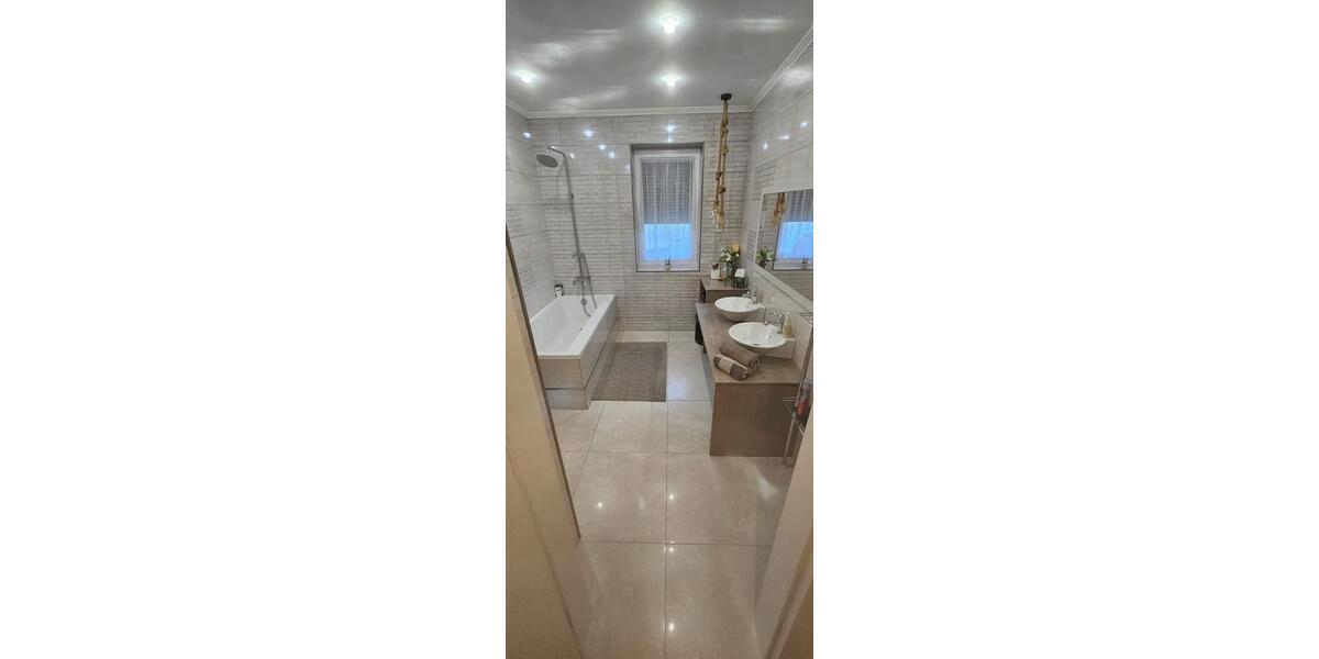 Einfamilienhaus Berlin Mitte - 4 Zimmer, 151 m&sup2;, 600.000&euro; | Angebot:26237903