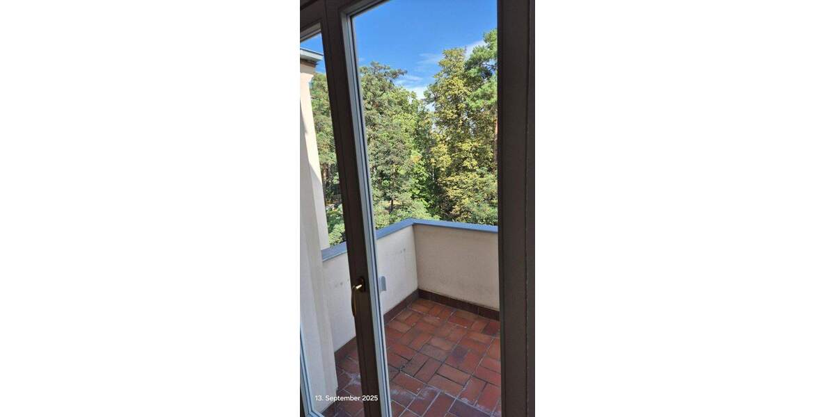 Provisionsfreie 4-Zimmer 130 qm Altbau Wohnung in Potsdam Süd 4 zimmer