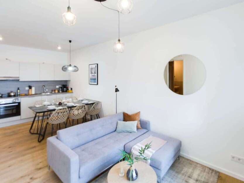 Wohnung zum Mieten in Berlin 1.673 € 71.8 m²