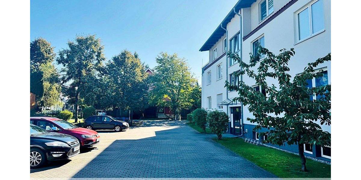 * PREIS REDUZIERT * Eigentumswohnung im Dachgeschoss - vermietet - Traumlage am See - Nähe Potsdam 2 zimmer