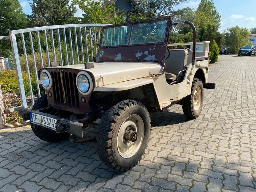 Jeep Willys 6.412 km 13.000 € Trebbin 14959