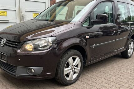 VW Caddy 89.567 km 7.399 &euro; Berlin Wilmersdorf 10715