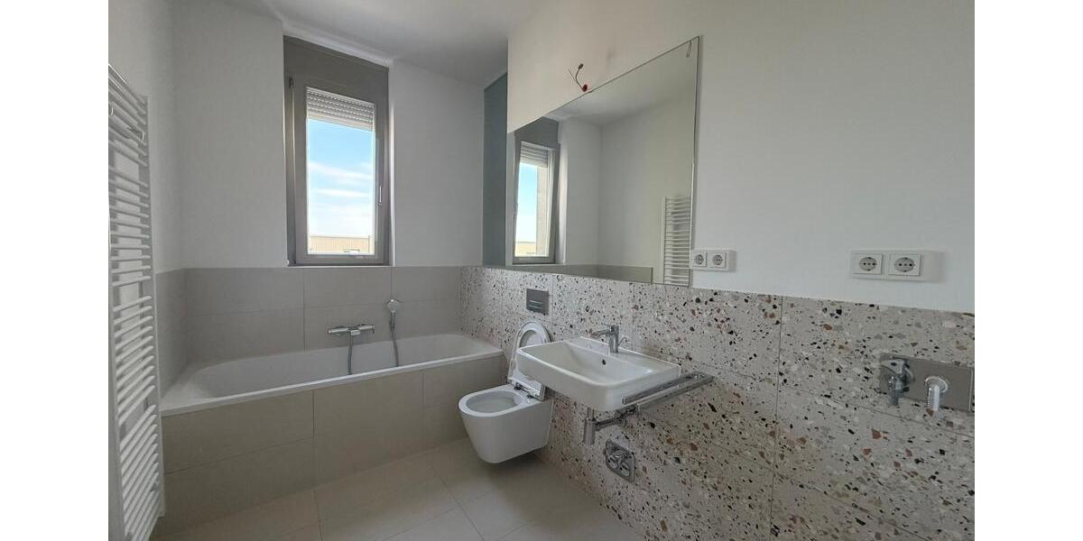 Terrassenwohnung Nauen - 3 Zimmer, 81 m&sup2;, 1.221&euro; | Angebot:26253246