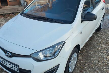 Hyundai i20 172.100 km 2.970 &euro; Berlin - Französische Buchholz 13127