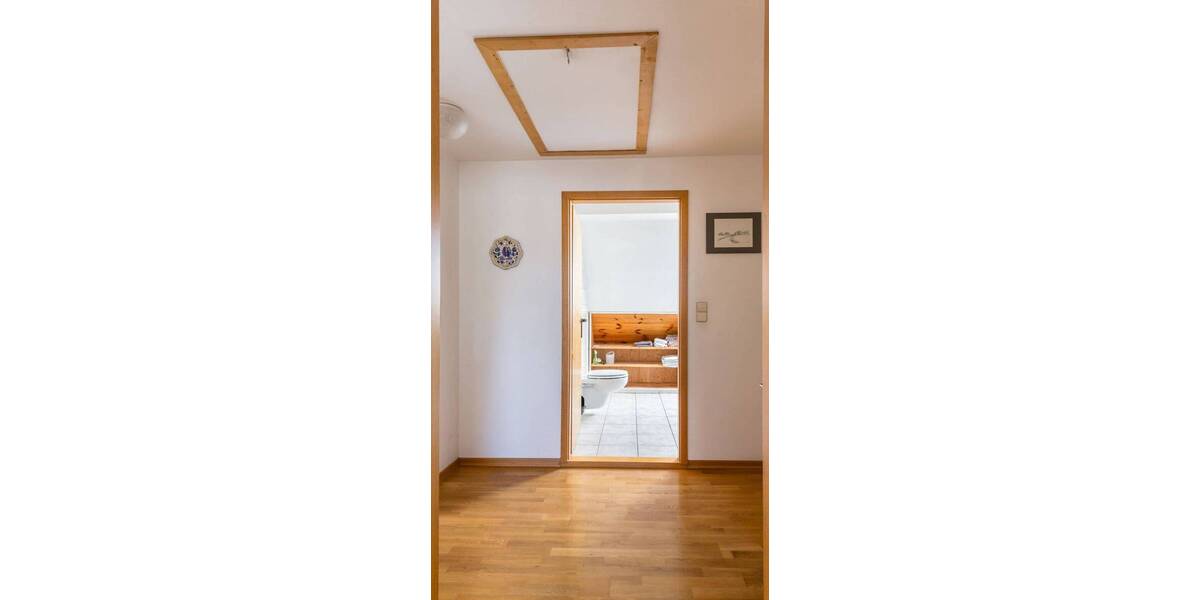 Reihenmittelhaus Berlin Lichterfelde - 8 Zimmer, 280 m&sup2;, 1.100.000&euro; | Angebot:26309580