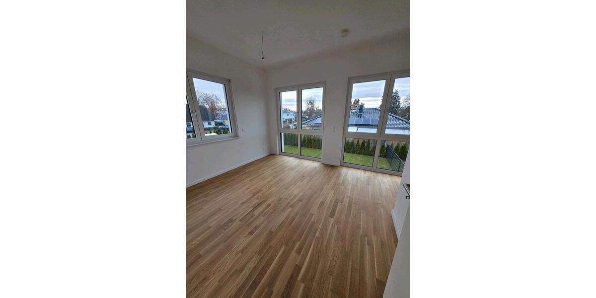 Reihenhaus Falkensee - 4 Zimmer, 109 m&sup2;, 2.250&euro; | Angebot:26177258