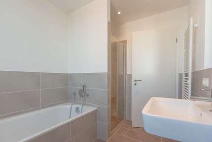 Wohnung Berlin Tiergarten - 2 Zimmer, 78 m&sup2;, 1.538&euro; | Angebot:26641229