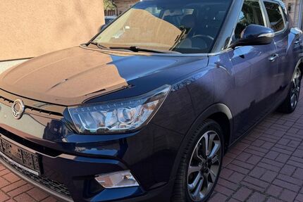 SsangYong Tivoli 110.000 km 9.999 &euro; Berlin 12355