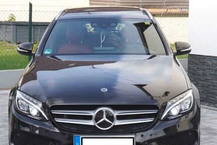 Mercedes-Benz C 250 177.000 km 13.000 € Berlin 10559