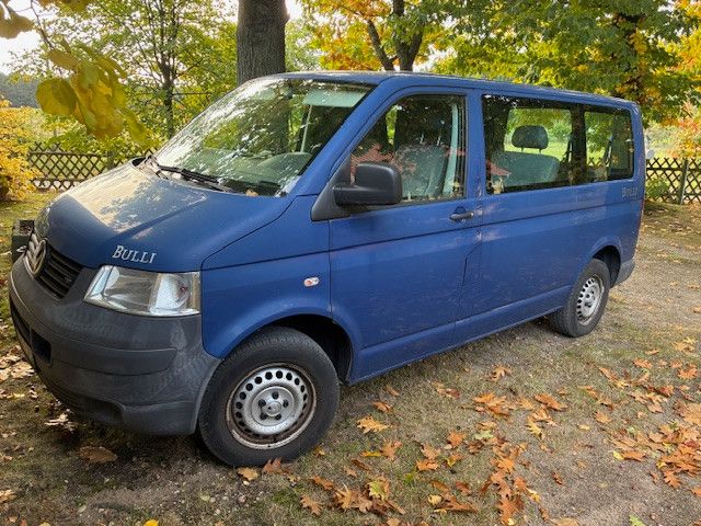 VW T5 Transporter 285.000 km 7.000 € Berlin 12355