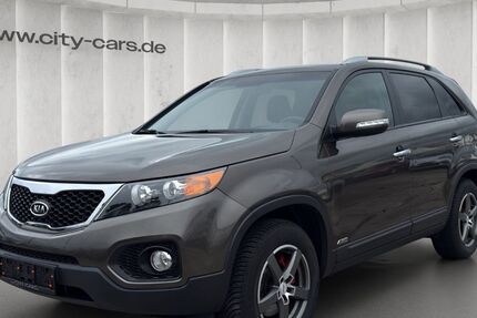 Kia Sorento 102.000 km 12.750 € Brandenburg 14772