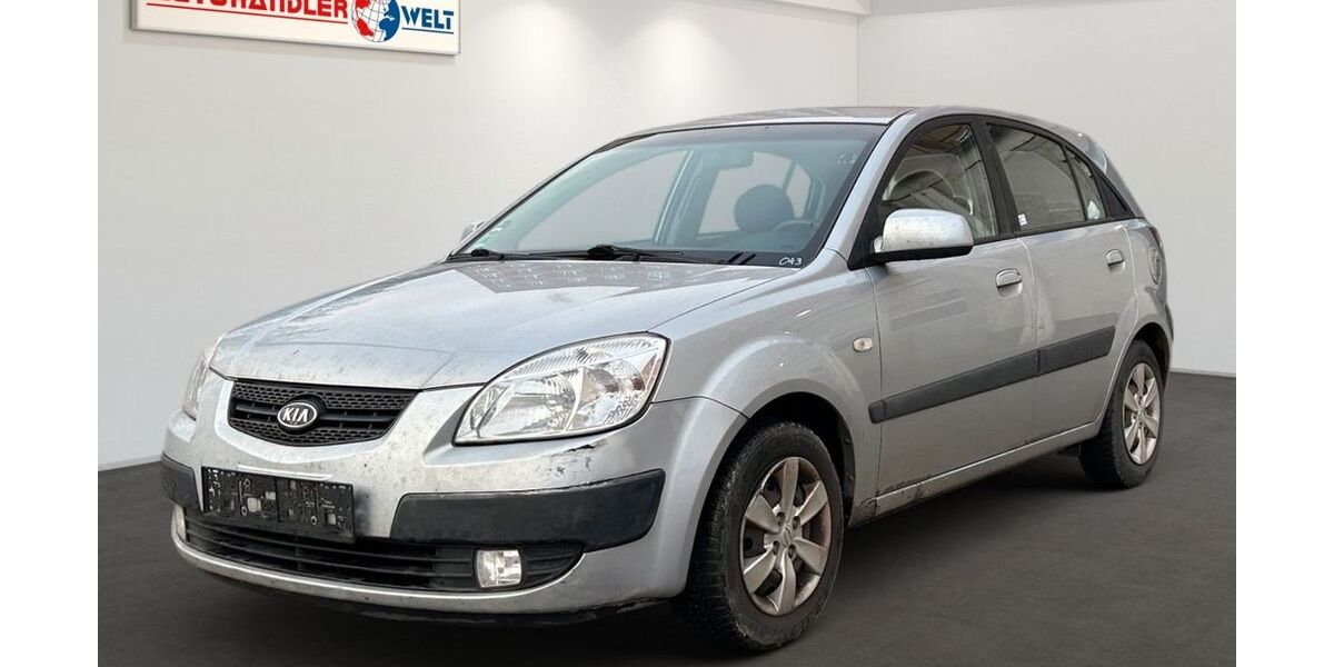 Kia Rio 93.331 km 1.599 &euro; Berlin 12681