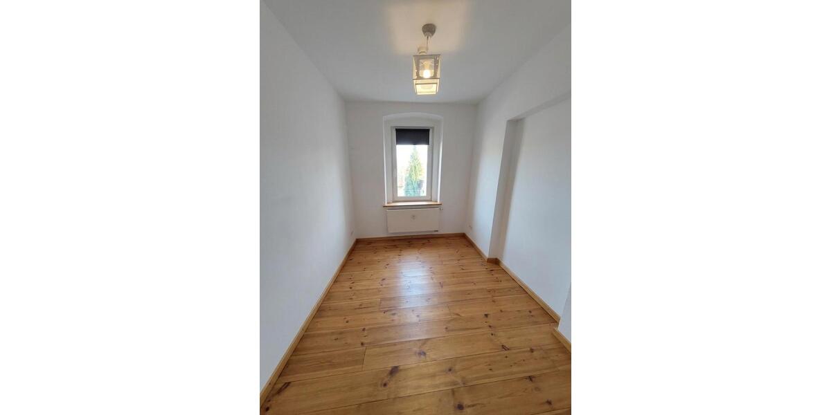Etagenwohnung Potsdam Berliner Vorstadt - 5 Zimmer, 100 m&sup2;, 800&euro; | Angebot:26088387
