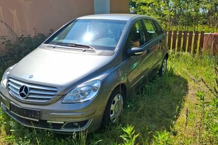 Mercedes-Benz B 150 157.788 km 3.459 &euro; Schönwalde-Glien 14621