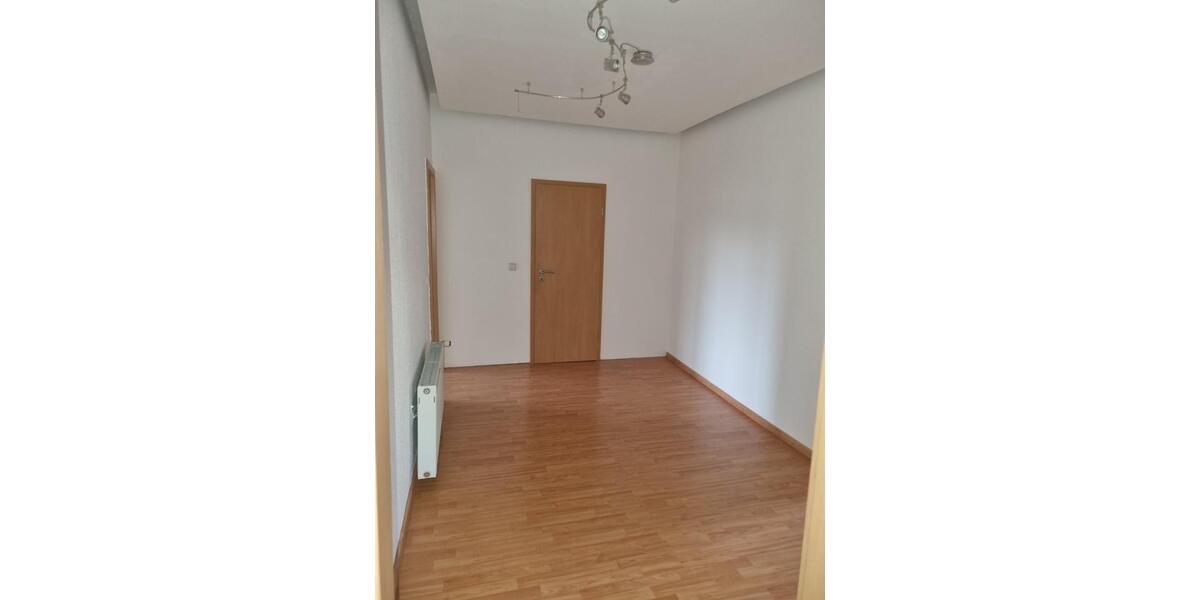 4-Zimmer Eigentumswohnung in ruhiger und gut angebundener Lage 4 zimmer