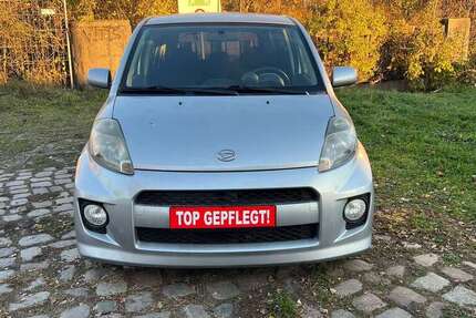 Daihatsu Sirion 158.912 km 1.799 € Berlin 12043