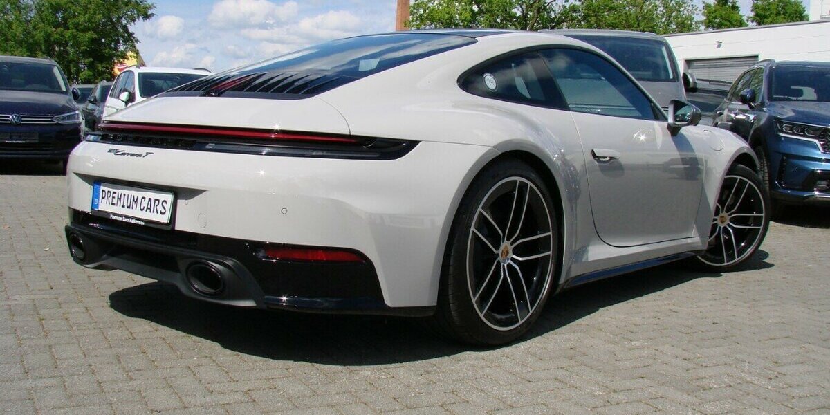 Porsche 992 .2 Carrera T Sport-Design Matrix Pano 360º BOS 8.426 km 129.980 &euro; Falkensee 14612