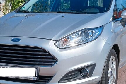 Ford Fiesta 84.000 km 6.500 &euro; Berlin 14199
