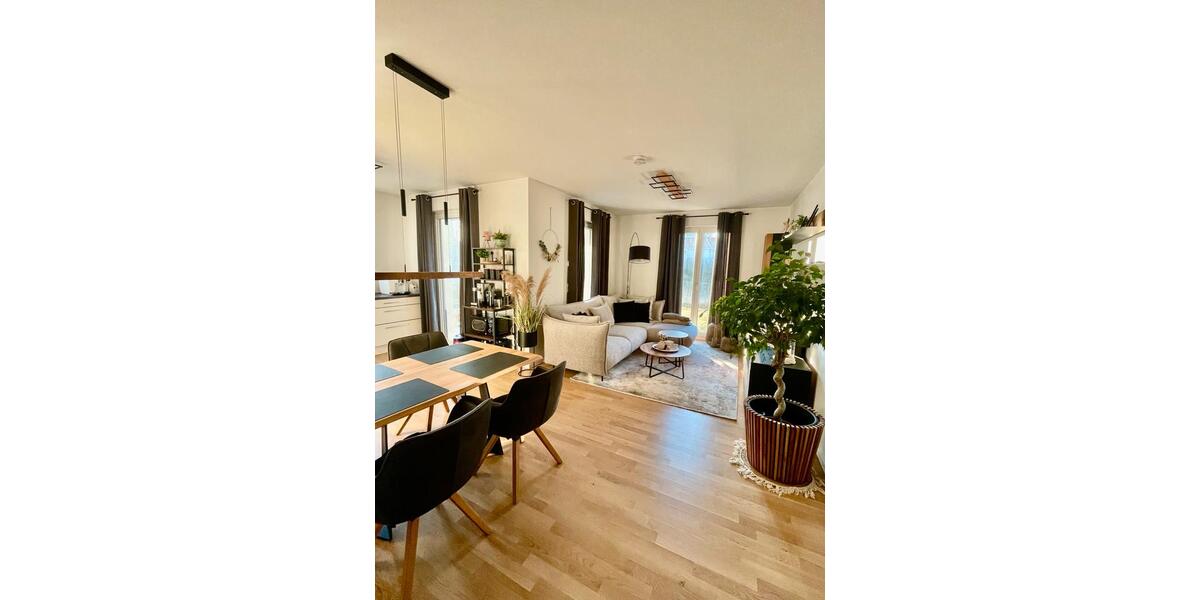 Etagenwohnung Beelitz - 3 Zimmer, 82 m&sup2;, 1.060&euro; | Angebot:26151023