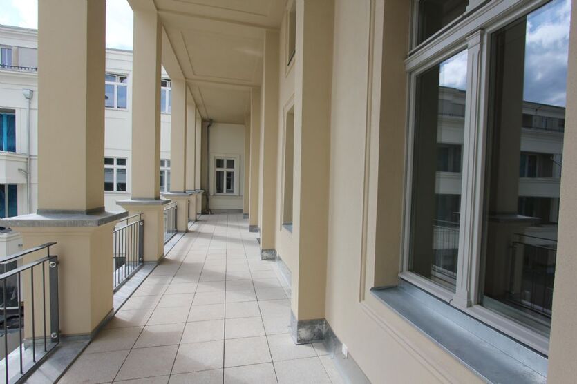 Die BELETAGE im Brockesschen Palais. 7 zimmer