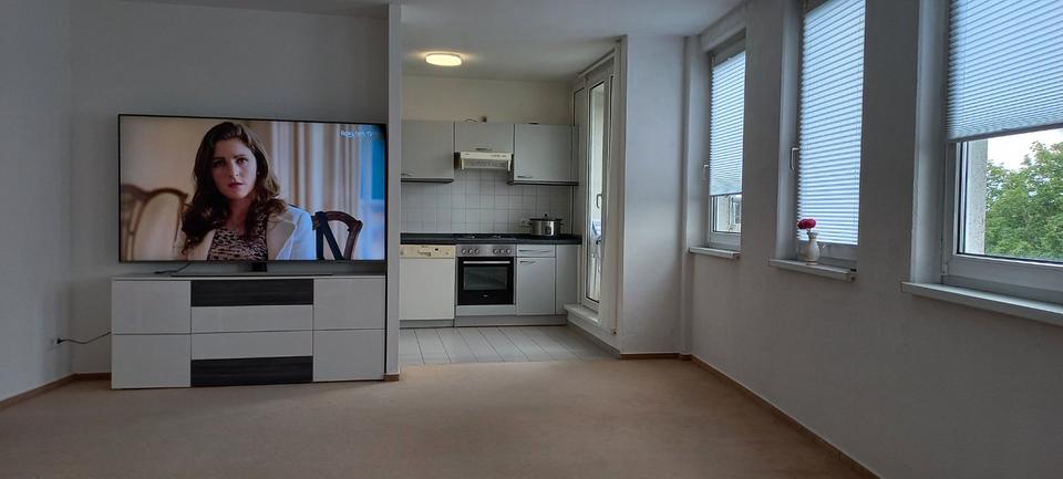 Erdgeschoßwohnung Berlin Tempelhof-Schöneberg - 10 Zimmer, 66 m&sup2;, 590&euro; | Angebot:26314205